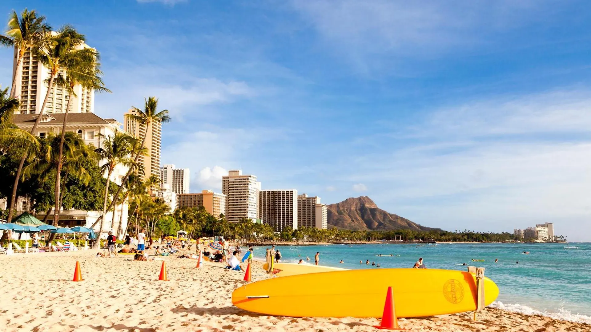 Newly Renovated ,1 Block To Waikiki Beach, Free Parking Honolulu