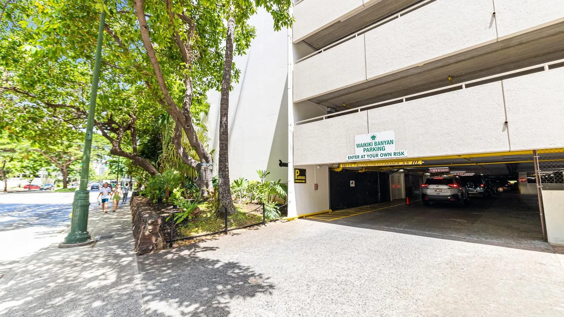 Newly Renovated ,1 Block To Waikiki Beach, Free Parking Honolulu 0*,  United States